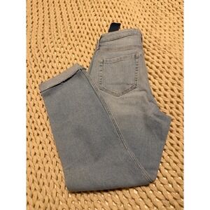 Hollister Ultra High Rise Mom Jeans Light Wash Distressed Size 27W 27L